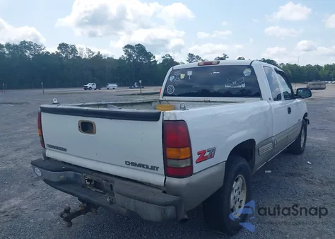 2000 Chevrolet Silverado K1500 из США, поврежденный, VIN 1GCEK19T4YE224325